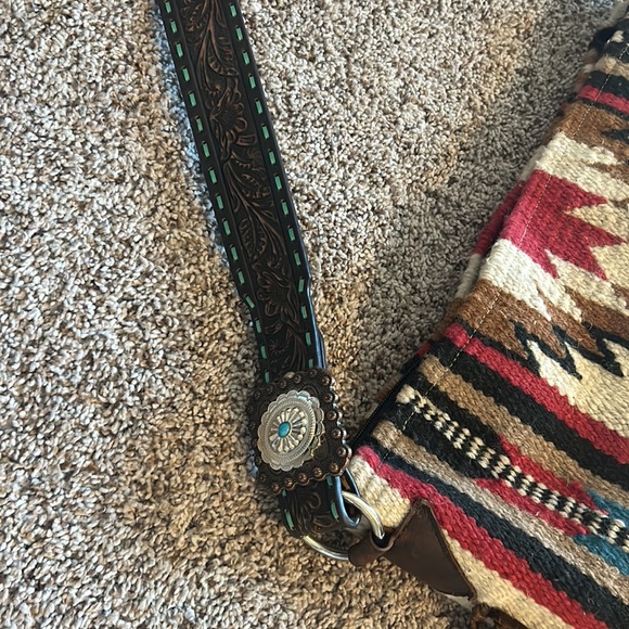 Saddle bag purse! - Picture 2 of 3